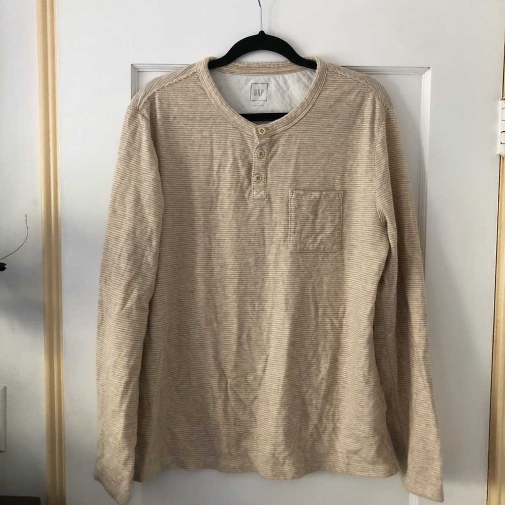 GAP Henley